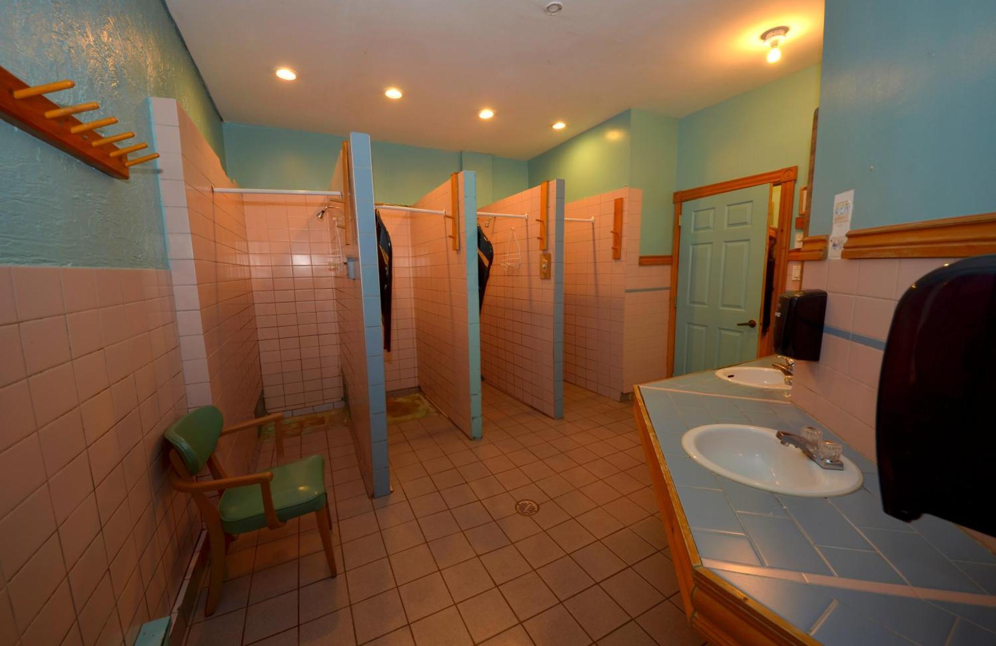 Auberge Jeunesse De Tadoussac Exterior foto